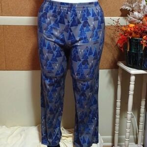 Womens Stretch pants size Large in a beautiful blue , gray geometric des…